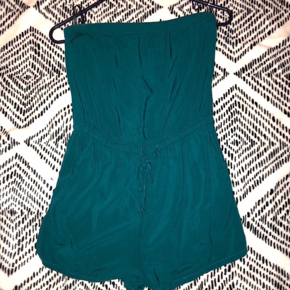 Strapless romper